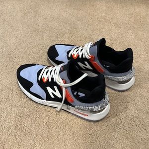 Great condition New Balance 997S Size 8.5